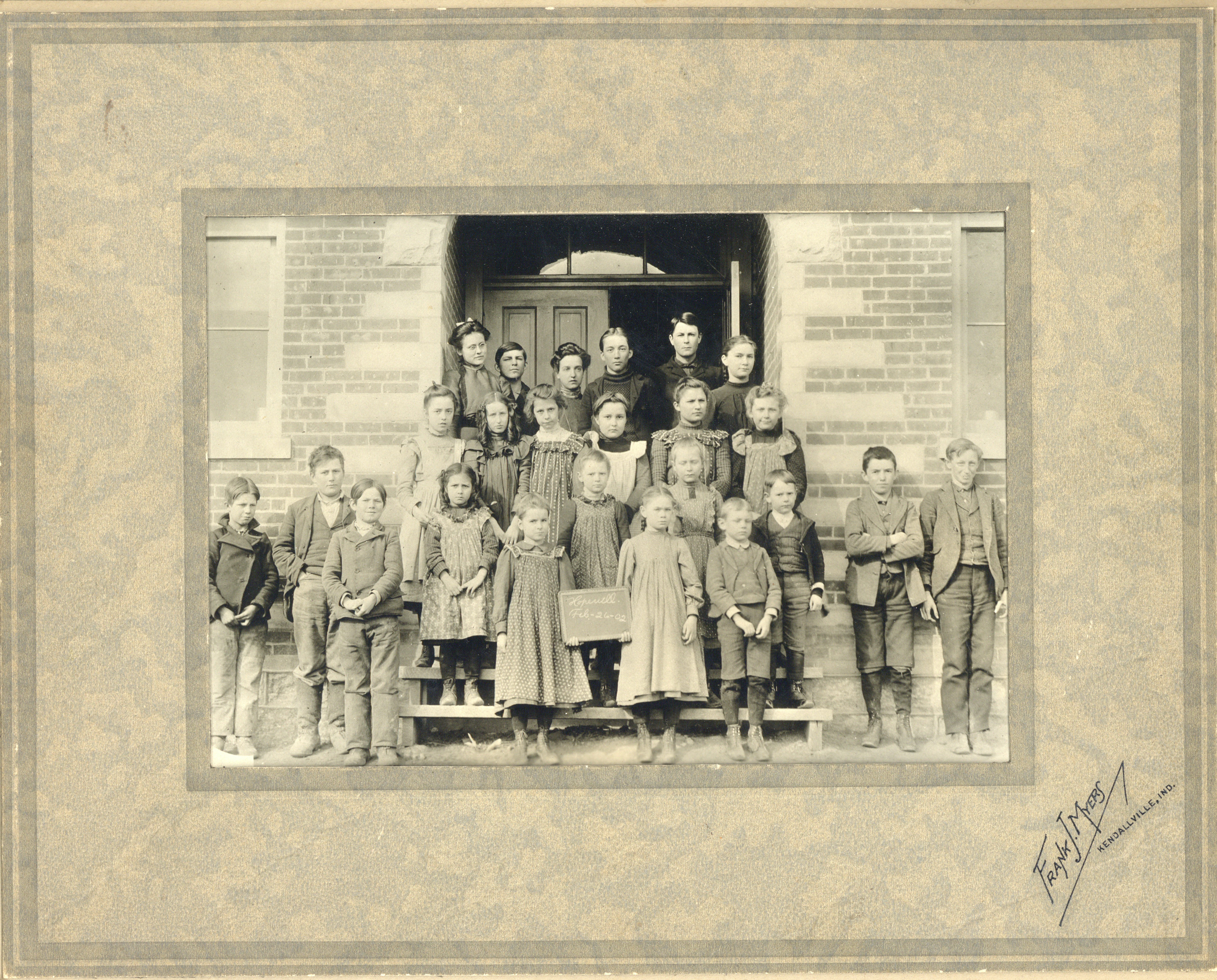 Hopewell School class photo, 1902
